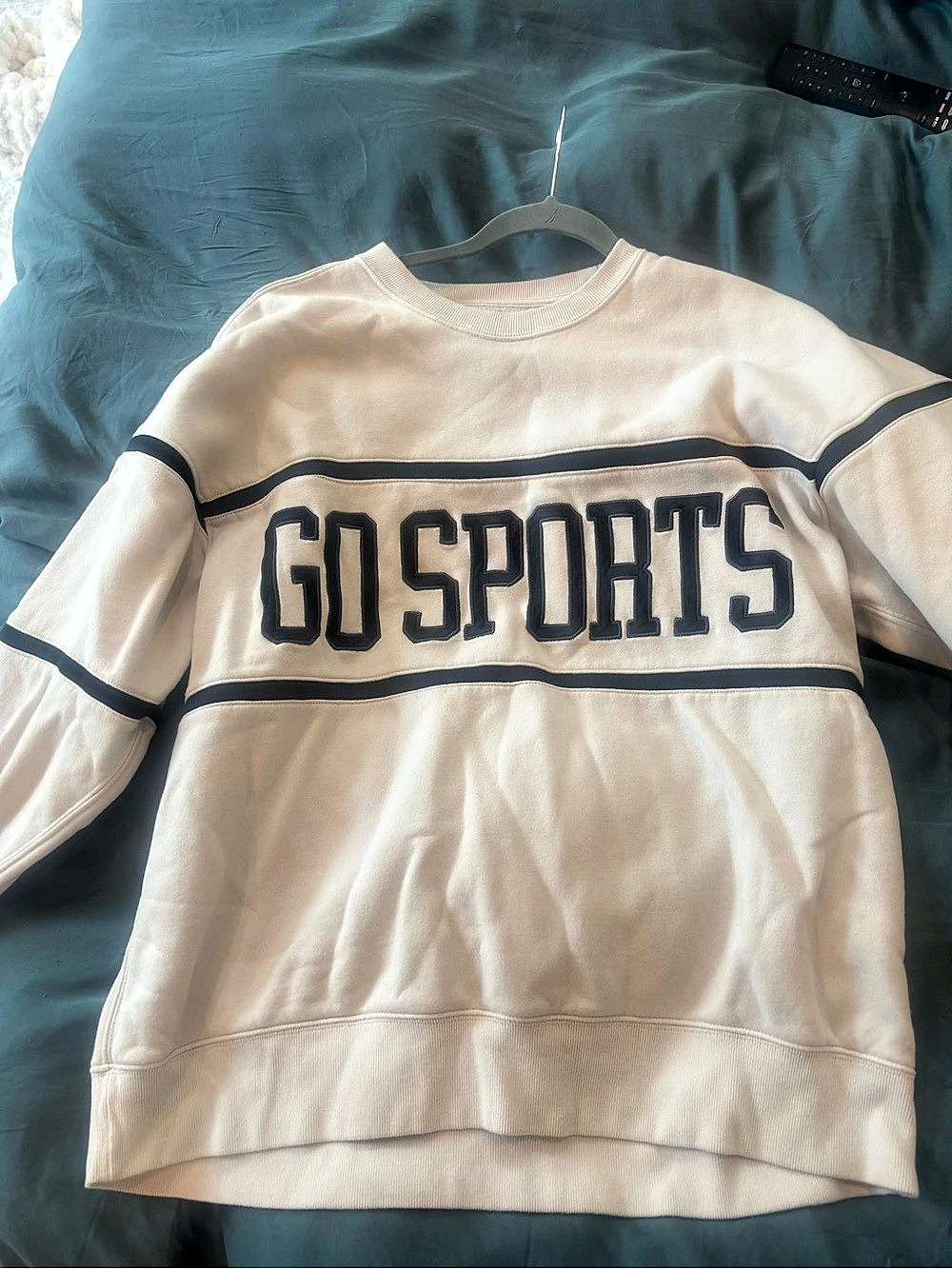 Abercrombie & Fitch Go Sports Sunday Crew Color Block Cream & Black Large